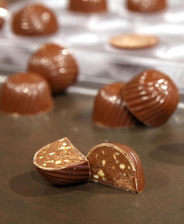 chocolates-praline-filling-1200